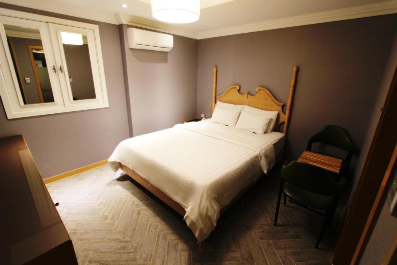 Demian Hotel Seoel Buitenkant foto